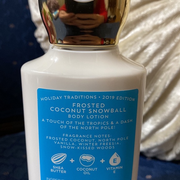 BATH & BODY WORKS SET. . .FROSTED COCONUT SNOWBALL SCENT - Picture 4 of 6